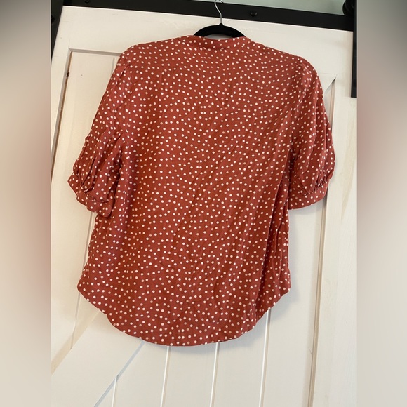 NWOT RW&CO blouse - Picture 3 of 4